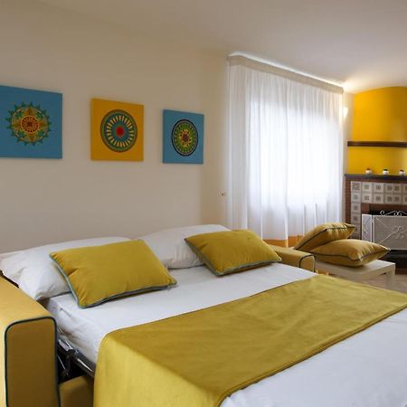 Relais Villa Chiara Free Parking Sorrento Kültér fotó